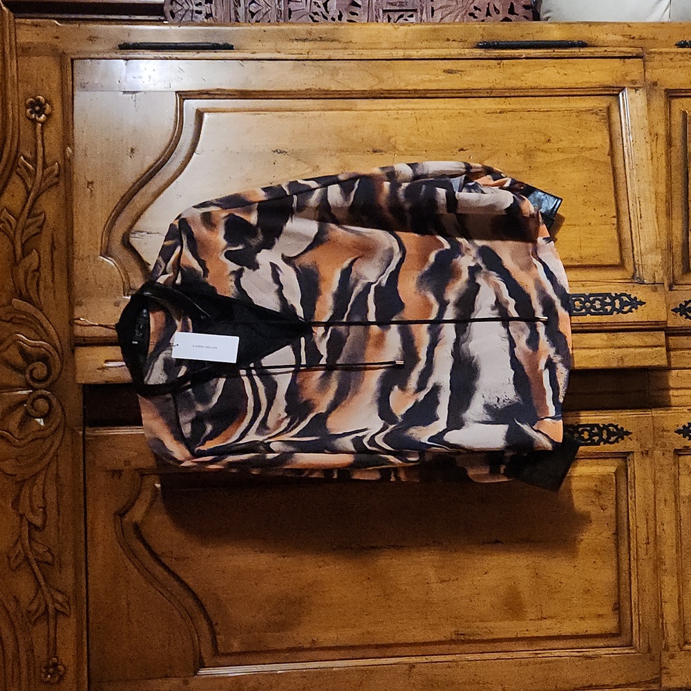 Women's Abstract Tiger-Stripe Blouse - Brown/Black